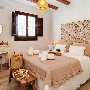 https://tuguest-caldera-vieja-apartment.es-andalucia.com